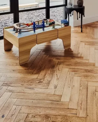 Parquet flooring dubai